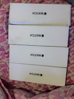 4 brand new Apple Watches SE 40MM