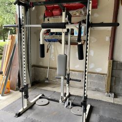 Smith Machine Squat Row Curl Press With Accessories