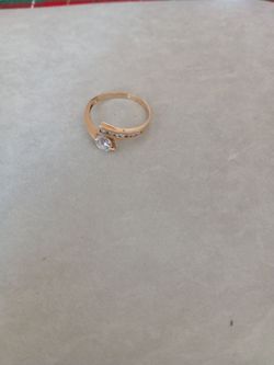 Gold-Tone Ring with Round Stone