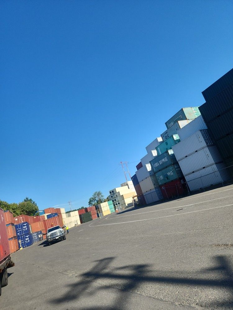 Shipping Container Delivered 4000 For 40 Foot Cargo Worth 5