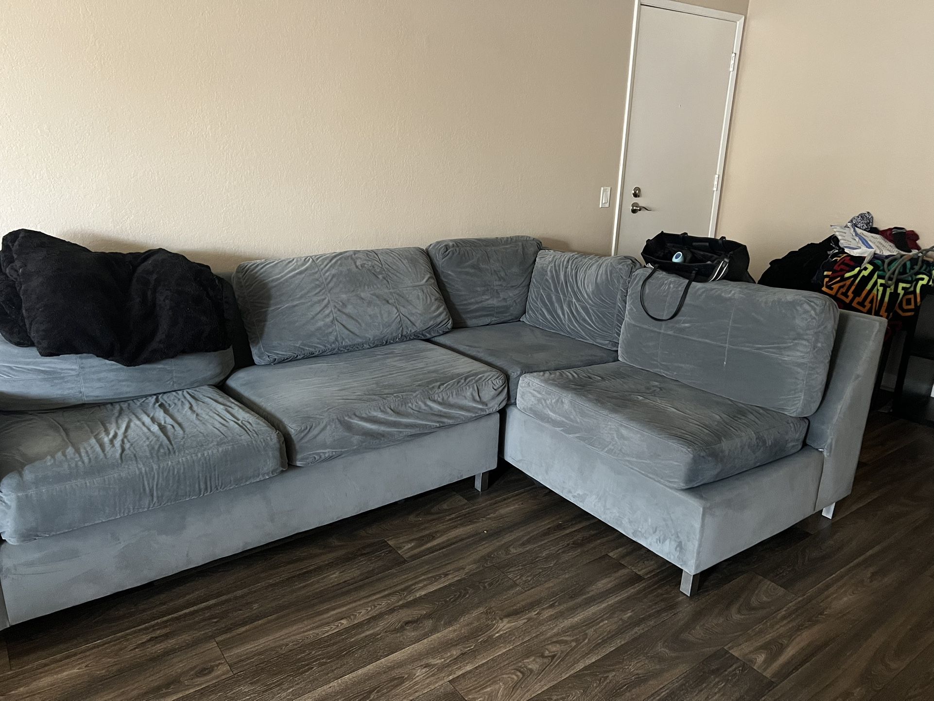 Couch Need Gone Asap