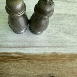 Vintage Italian Silver Plate Salt And Pepper Shaker