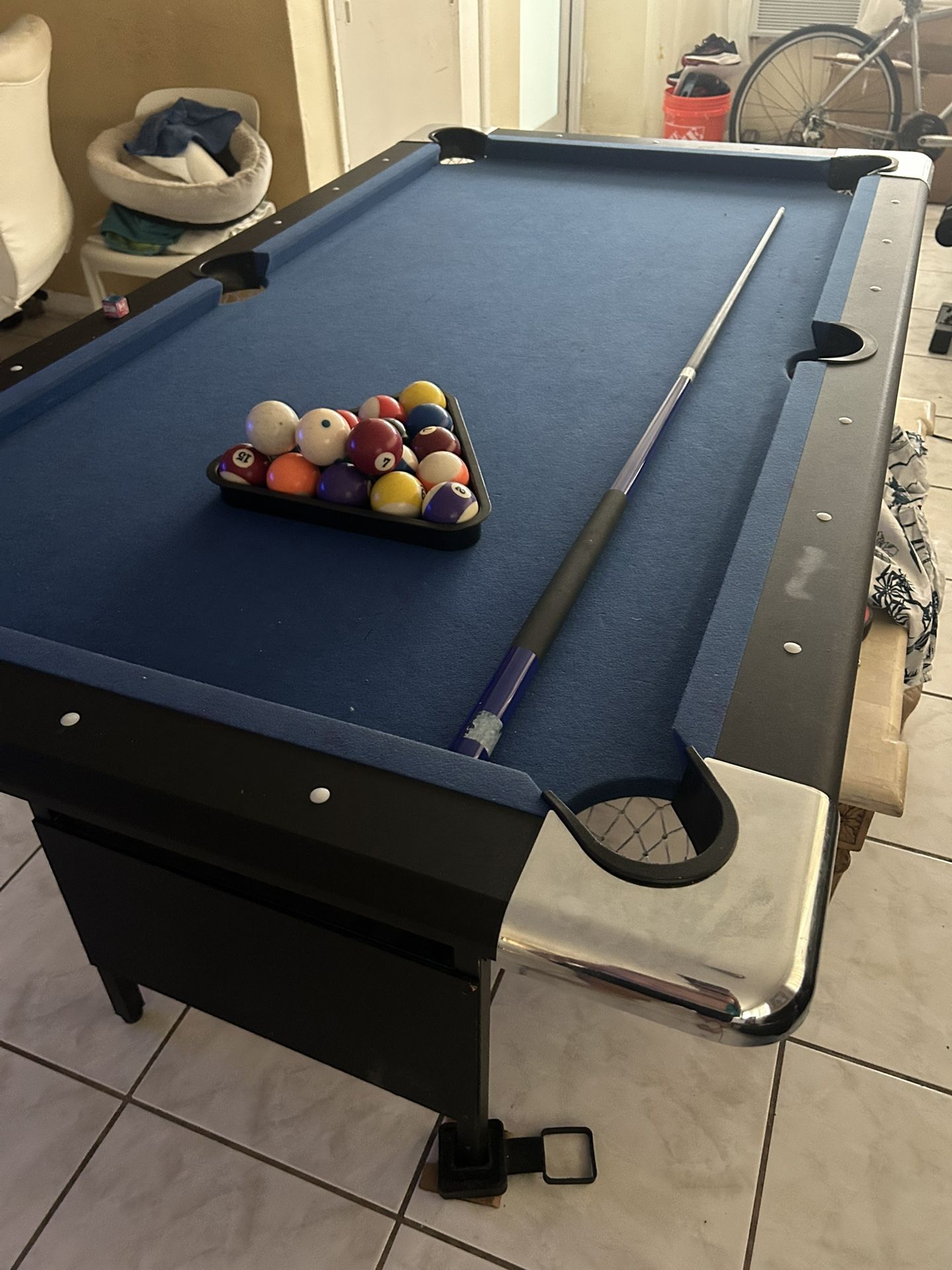 Pool Table 7 Feet Long