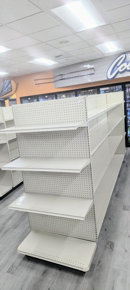 Lozier Retail Shelving