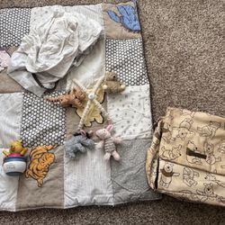 Crib Bedding And Dipper Bag 