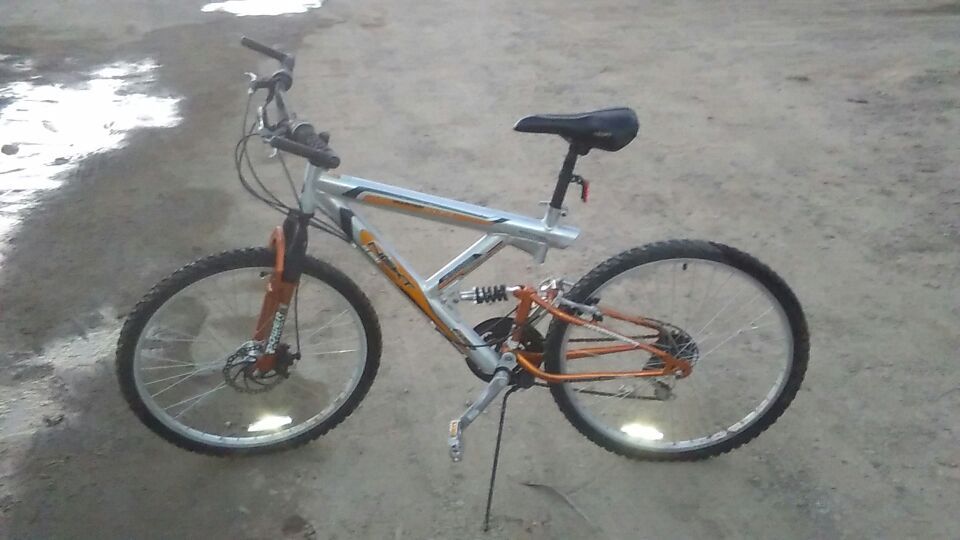 NEXT 2x dual suspension mountain ridge bike for Sale in Bethel