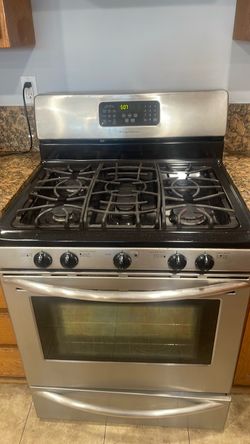Cooking stove