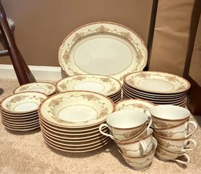 Vintage Noritake China Dinnerware Set Service for 8+ Platter Japan Elegant Gold Trim