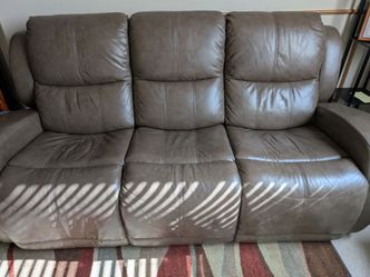 Sofa Nice comfortable costly $1300 cash please