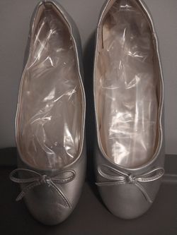 New Ladies Silver Ballet Shoes Size 9