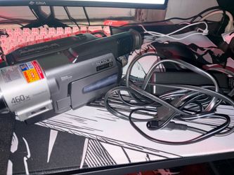 Sony TRV68 camcorder