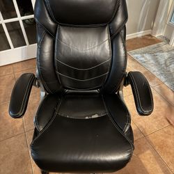 Executive Office Chair