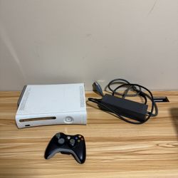 Microsoft XBox 360 PRO Video Game Console Gaming System Bundle Package