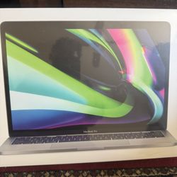 MacBook Pro M2