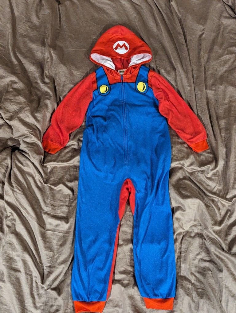 Super Mario One Piece Fleece Pajamas Size 6