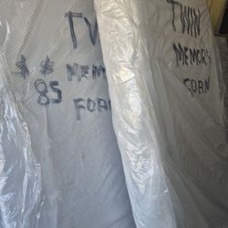 Colchon Individual Memory Foan Good Condition And Price 