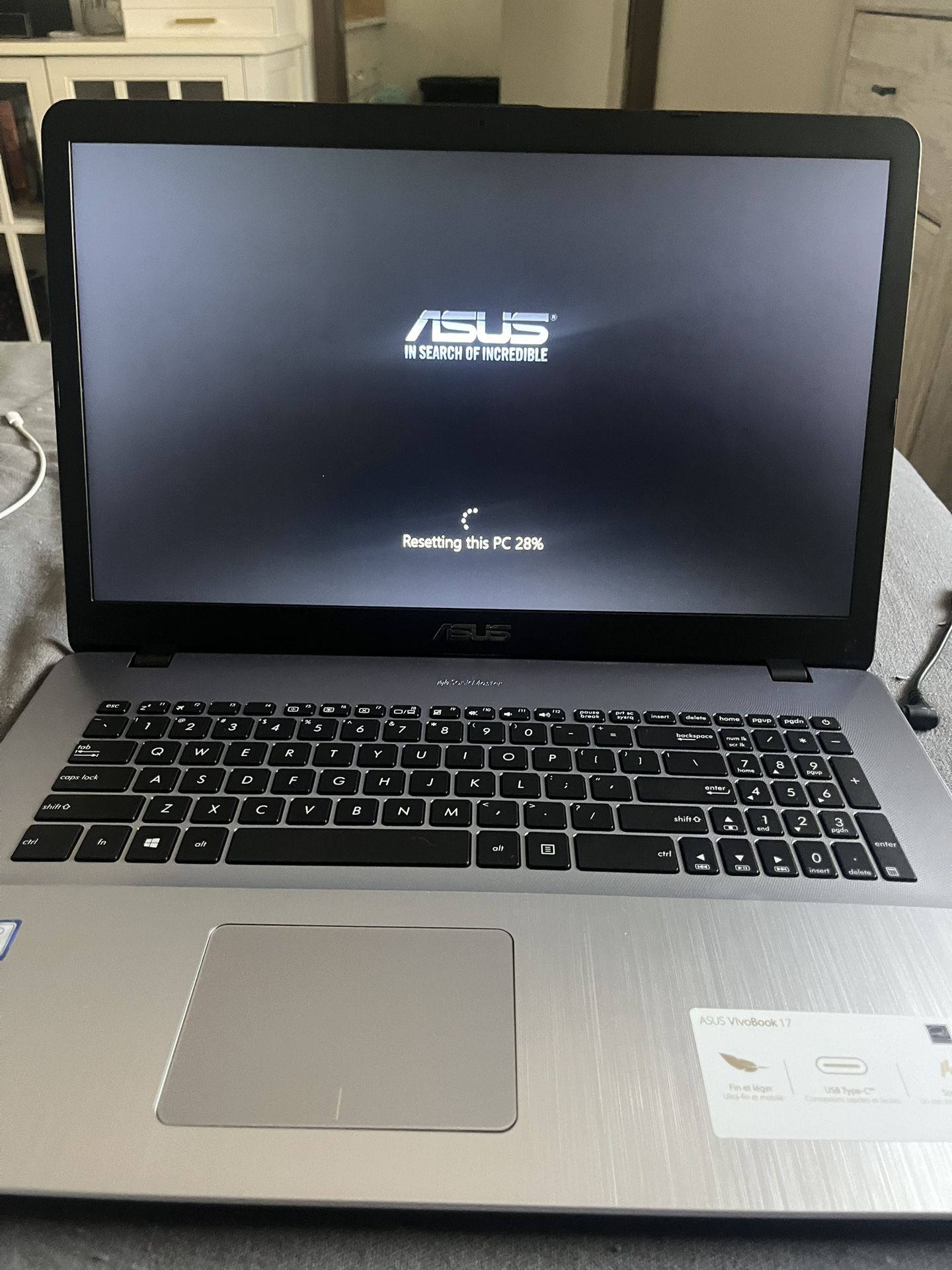 ASUS Vivobook 17 Laptop