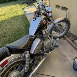 Honda Rebel