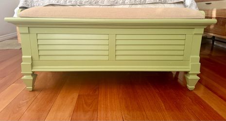 Charming Green Storage Bench with Upholstered Cushion