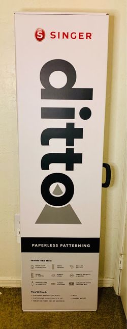SINGER Ditto Sewing Pattern Projector — Unused in Original Box