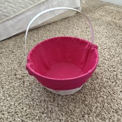 Arts/crafts/ Baskets 
