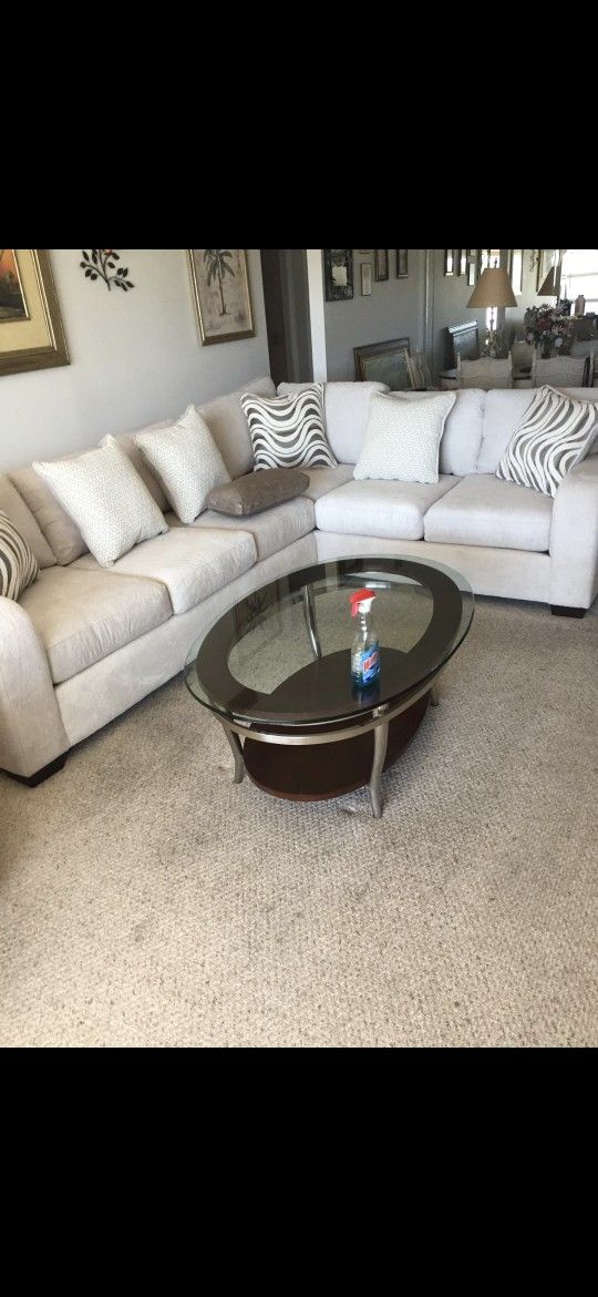 Sectional 2pc Couch
