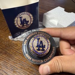 Dodgers World Series Replica Ring 2024 Kershaw#22 7/21 Giveaway