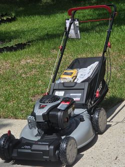 Brand New MURRAY 22 in. 140 cc Briggs & Stratton Walk Behind Gas Self-Propelled Lawn Mower with Front Wheel Drive and Bagger
