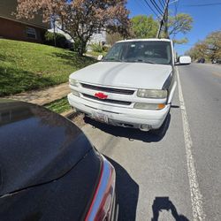2005 Chevrolet Suburban