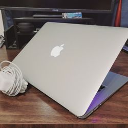 Apple MacBook Air, Microsoft Office, 15
