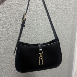 Black Shoulder Bag