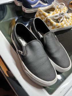 Vans Size 8 Women’s 