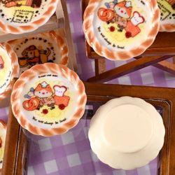 Miniature Dollhouse Plates And Container 