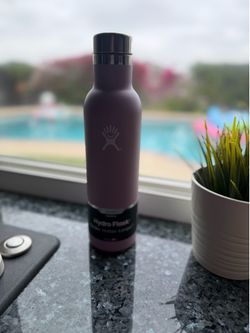 Hydro flask wine 25oz