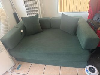 “Boneless” Couch/bed Dark Green 4ft 10in x 3ft x2ft