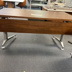 Mobile Nesting Computer / Training Tables