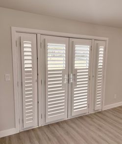 Custom Solid Wood Shutters for Windows, Sliding Doors & Closet Doors - Licensed & Professional Installation (Persianas de Madera para Ventanas)