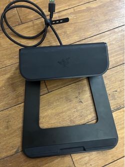 Razer Laptop Stand Chroma RC21-0111 Aluminum w/ 3-Port USB 3.0 Hub RGB