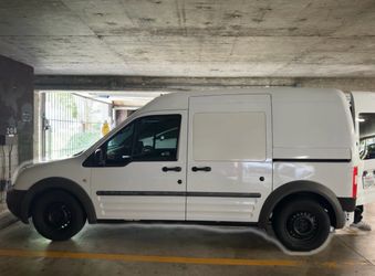 Ford Transit Connect 2012