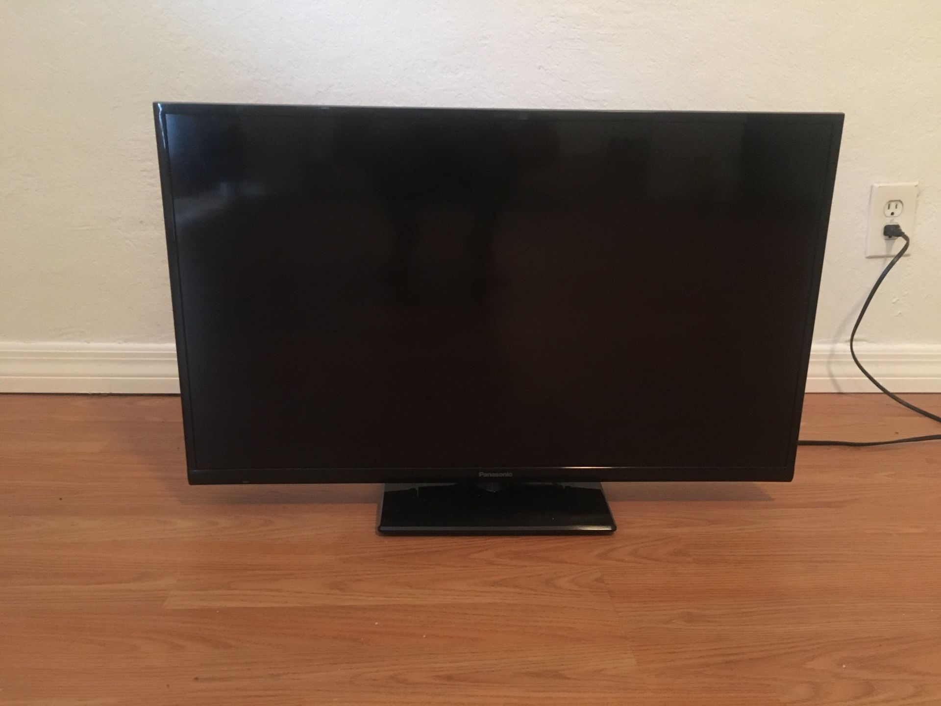 33” Panasonic tv!!! $75