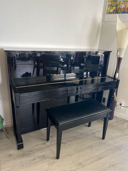 Yamaha Piano