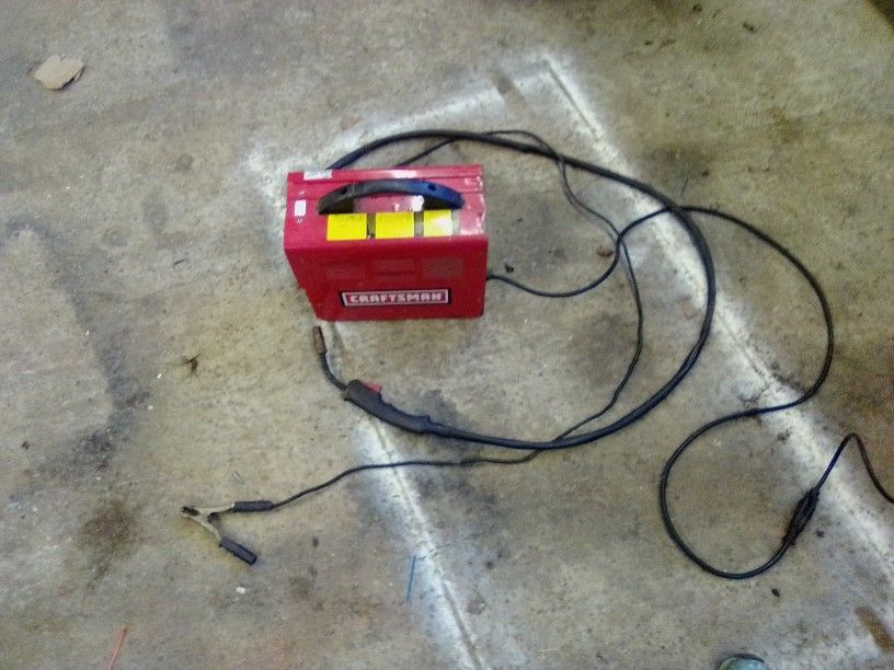 Craftsman Gasless Wire Feed Welder