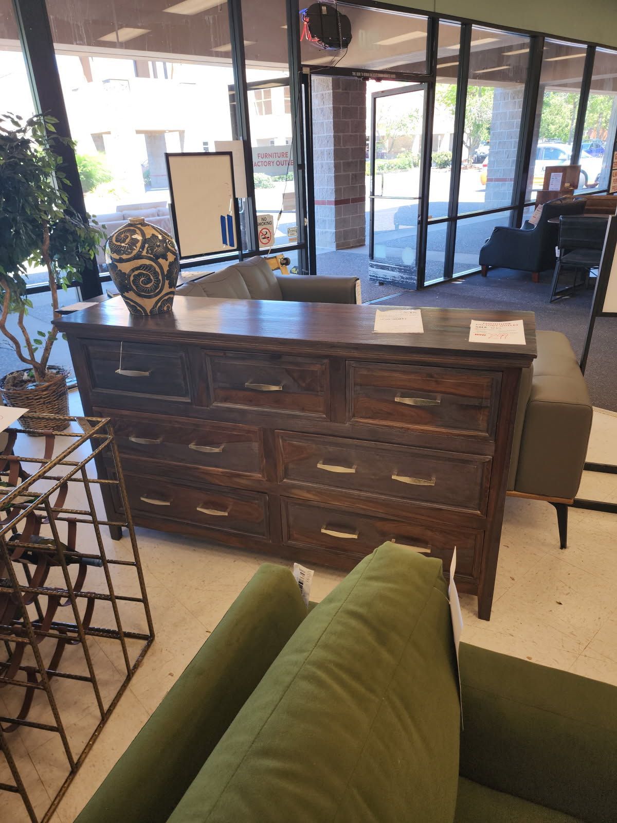 Sonora Midnight Dresser
