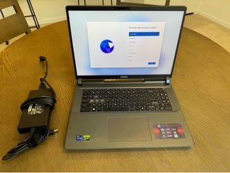 MSI Vector 17" HX A14VGG / i9-14900HX / RTX 4070 / 32GB DDR5 / 1TB SSD / QHD 240hz
