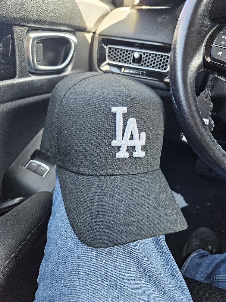 Black LA Hat