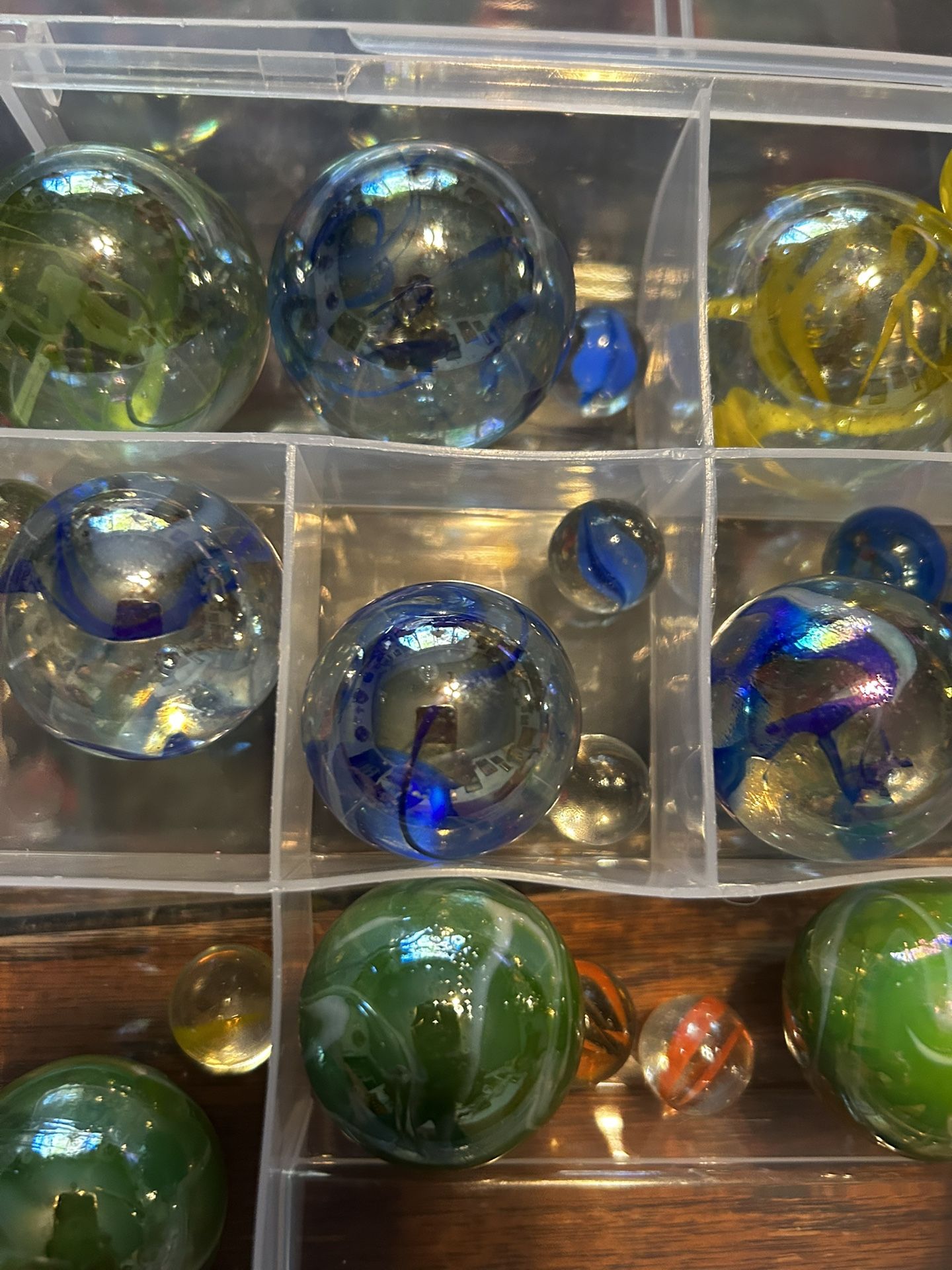 4 Toebreakers Marbles & 8 Boulders