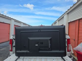 55" Roku TV broken screen- For Parts
