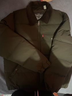 Levi Strauss & Co. Olive Puffer Jacket SIZE - M