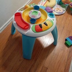 Fisher Price 2 In 1 Play Table