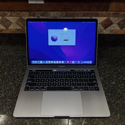 MacBook Pro 13” Late 2016 1TB 16GB RAM Intel i7